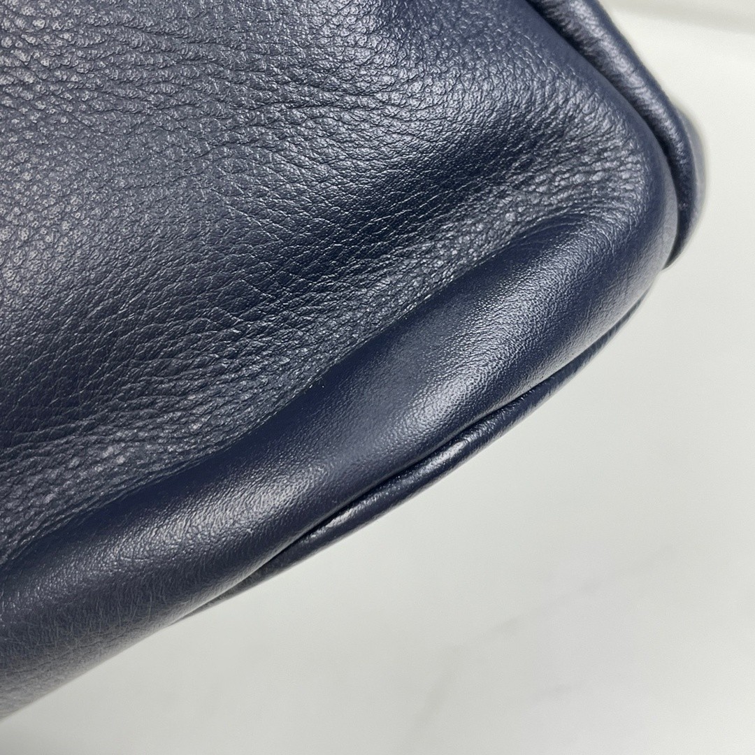 Saint Laurent Yves Logo Tote Bag Women's Used BUYS-0 thumbnail 3