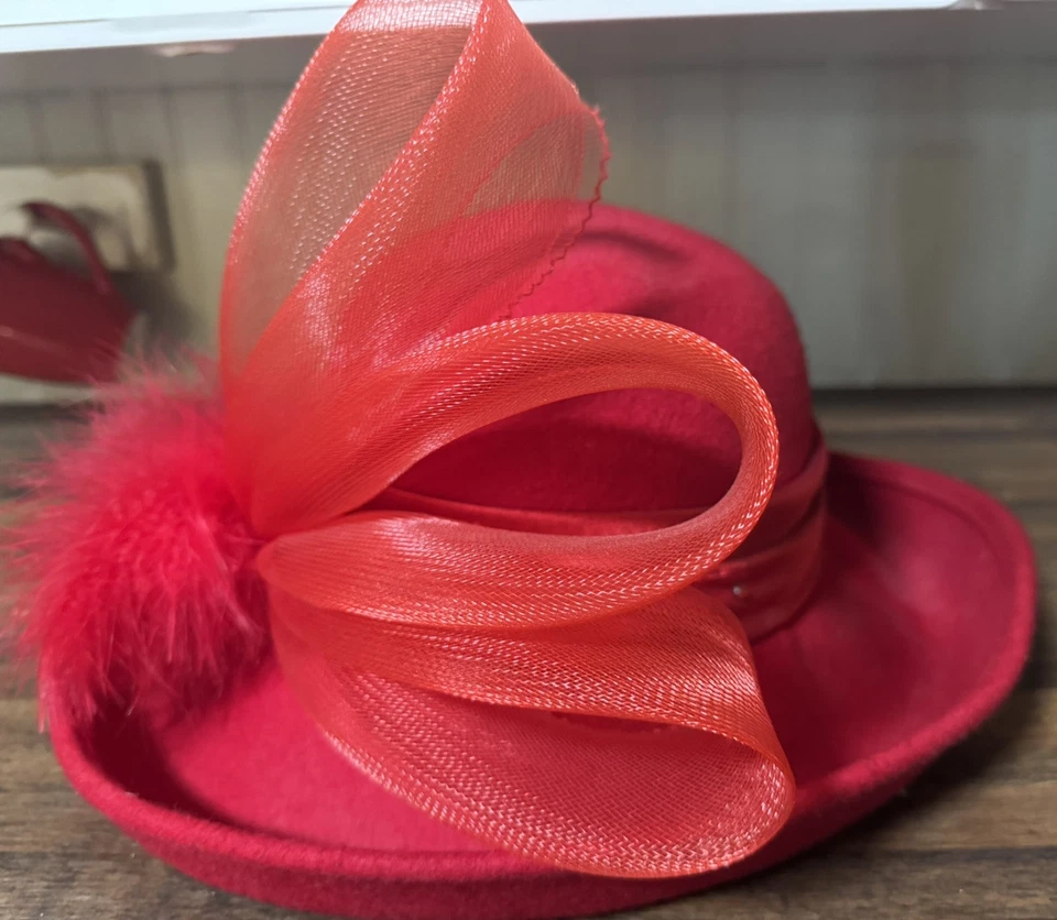 Elegante sombrero de iglesia hecho a mano por Scala 100 % lana fieltro rojo OS Foto 2 de 4