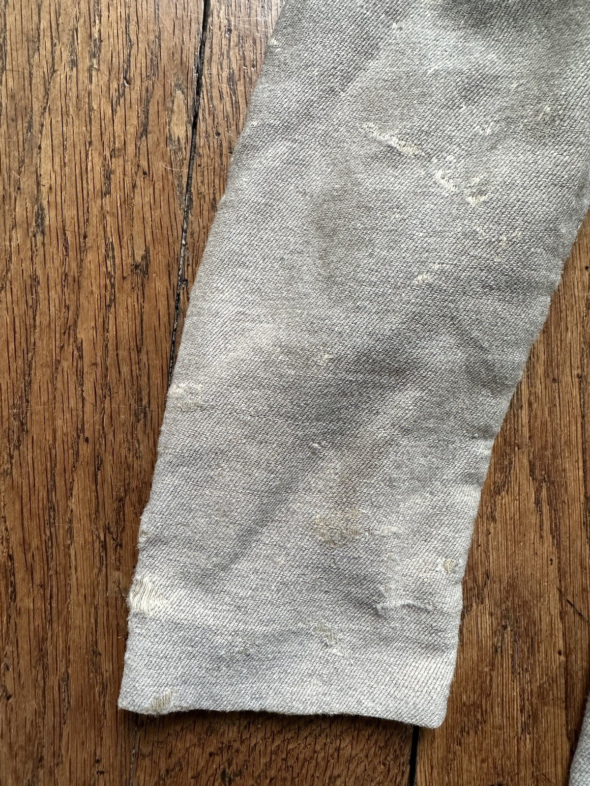 Finger coat coat dress young man boy old