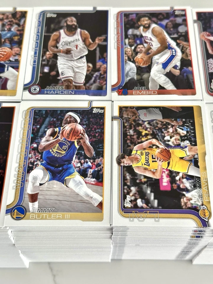 Lot of (2,400) 2025-26 Topps Basketball Cards + Includes 275 Rookies - Image 3 of 4