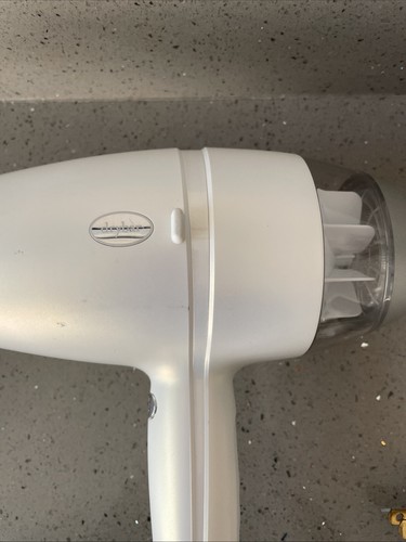Asciugatrice DryBar Reverse ultraleggera anti crespo 900-2645-4 testata - Foto 6 di 11