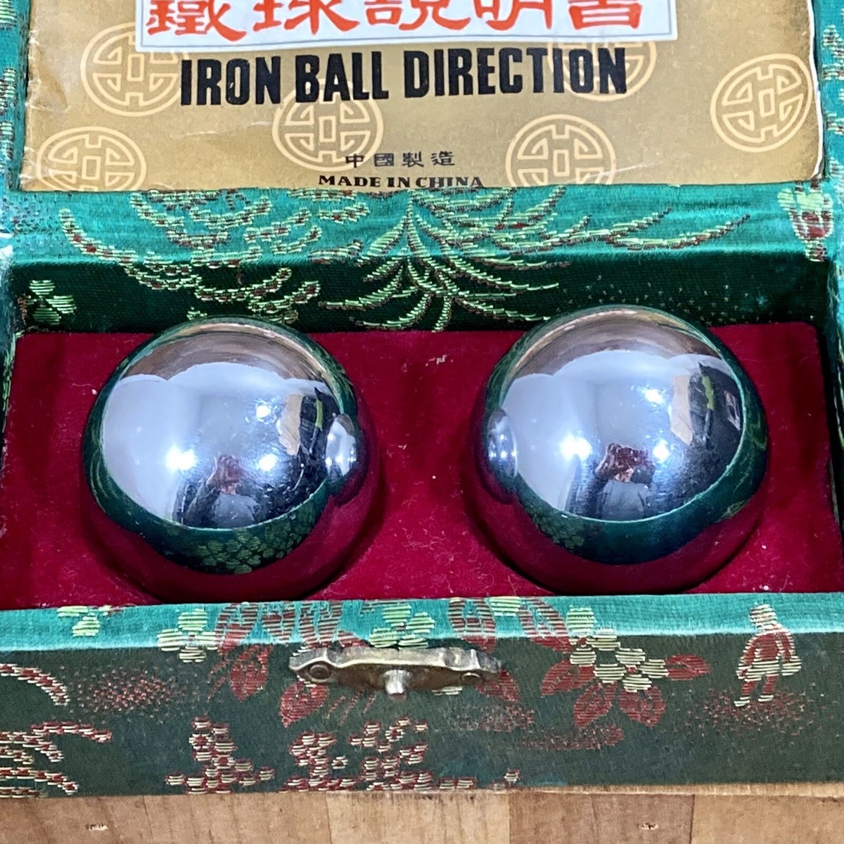 Shou Xing VTG Iron Ball Direction Chiming Meditation Balls in
