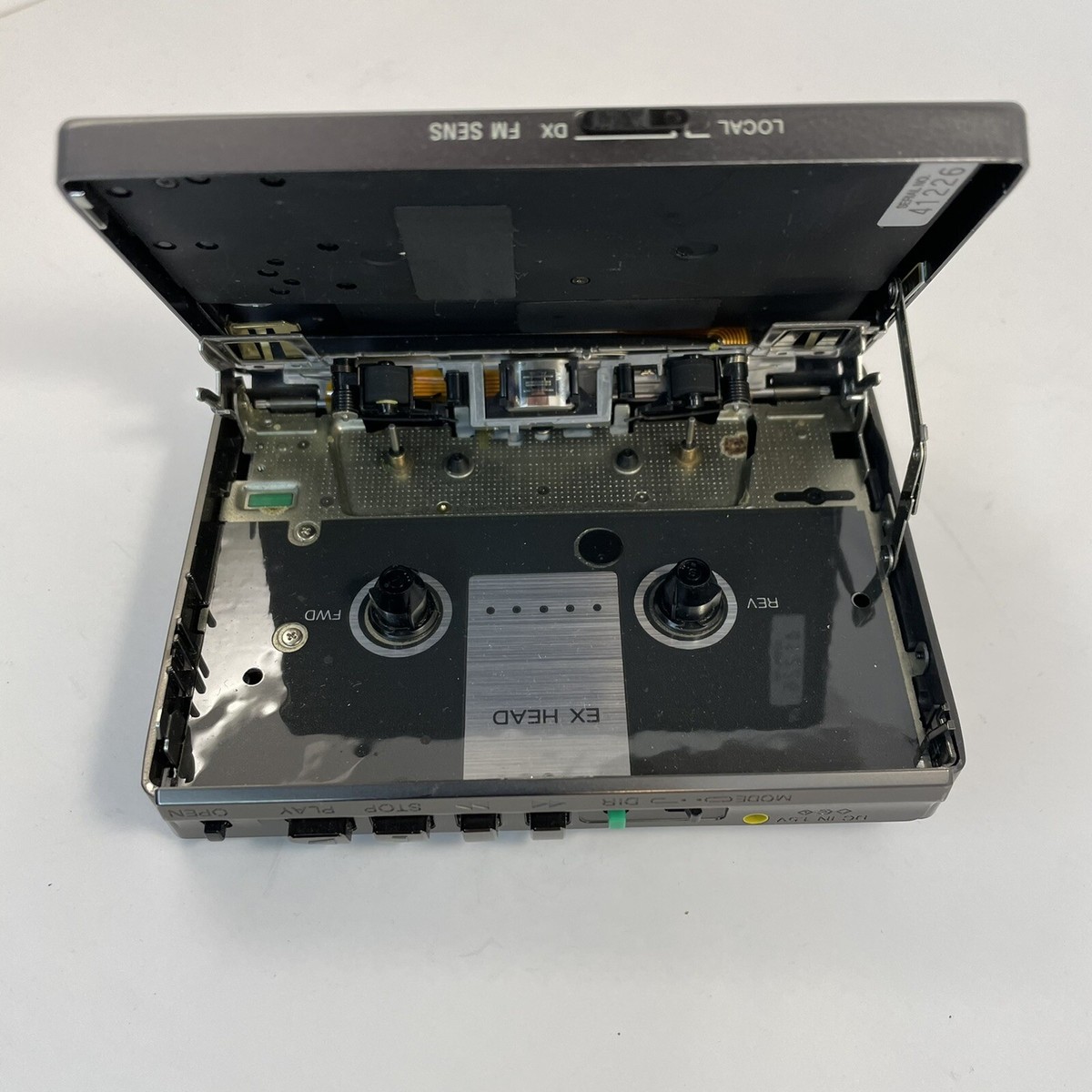 SONY WALKMAN 海外モデル カセットウォークマン WM-FX50 Vintage Sony FX50 Walkman AM/FM Cassette with Case Mega Bass