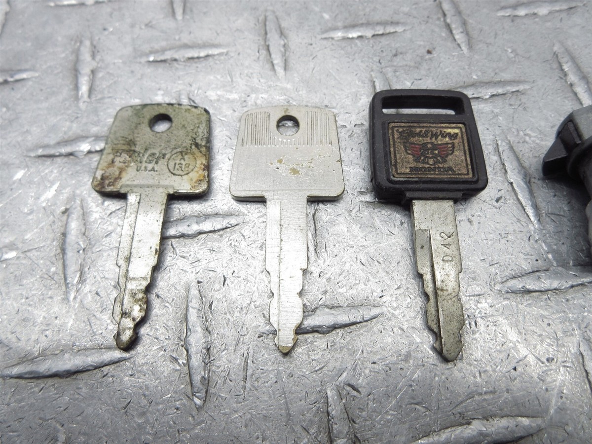 HONDA GL 1500 キー 2個セット 1989 88-90 Honda GL1500 Goldwing Ignition Switch Lock Set Assembly