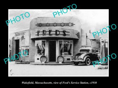 OLD LARGE HISTORIC PHOTO OF WAKEFIELD MASSACHUSETTS FREDS GAS STATION c1930