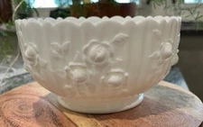 Fenton Rose Bright White Milk Glass 7” Diameter 3.75” Tall Bowl Mfg 1967-1976