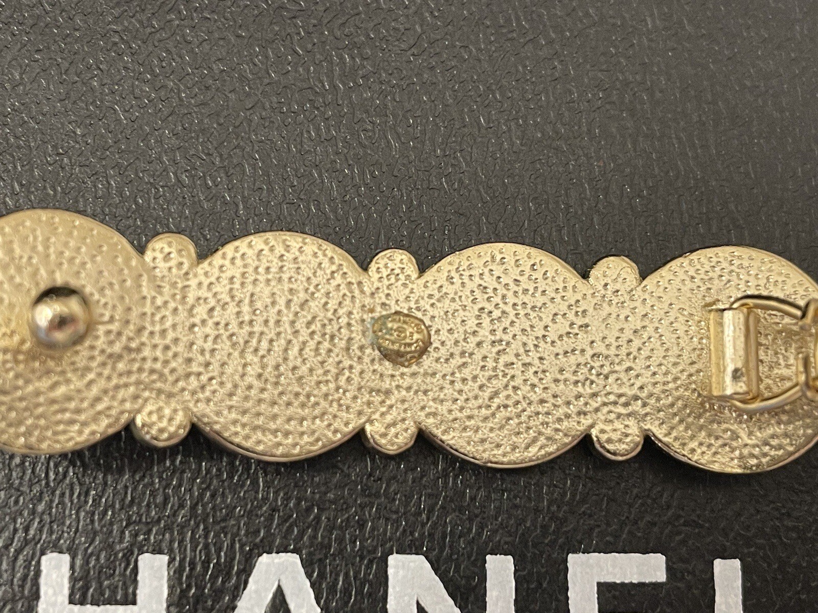 Genuine Stunning Chanel Hair clip 2022 VIP ( GWP) 🎀 eBay