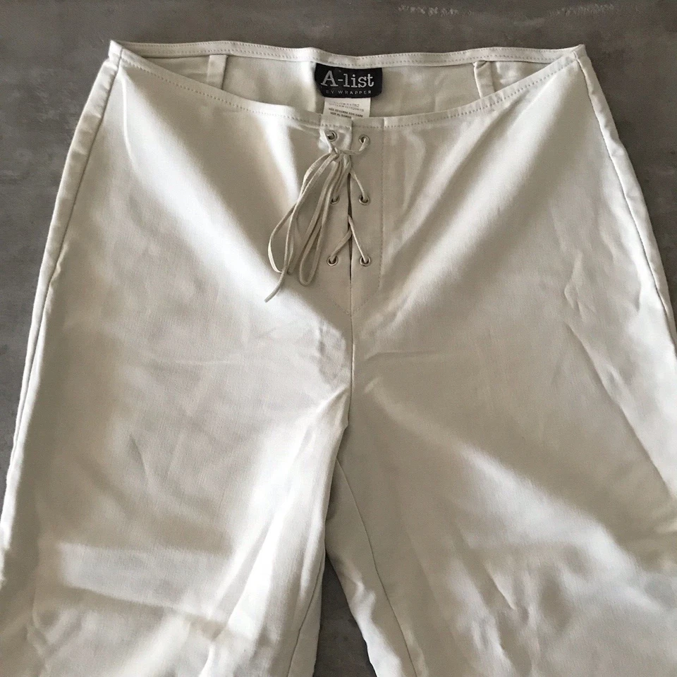 Pantalones Vintage Y2K Juniors Medianos 27W Cortados Rave Boho Vaquera Occidental Foto 2 de 4