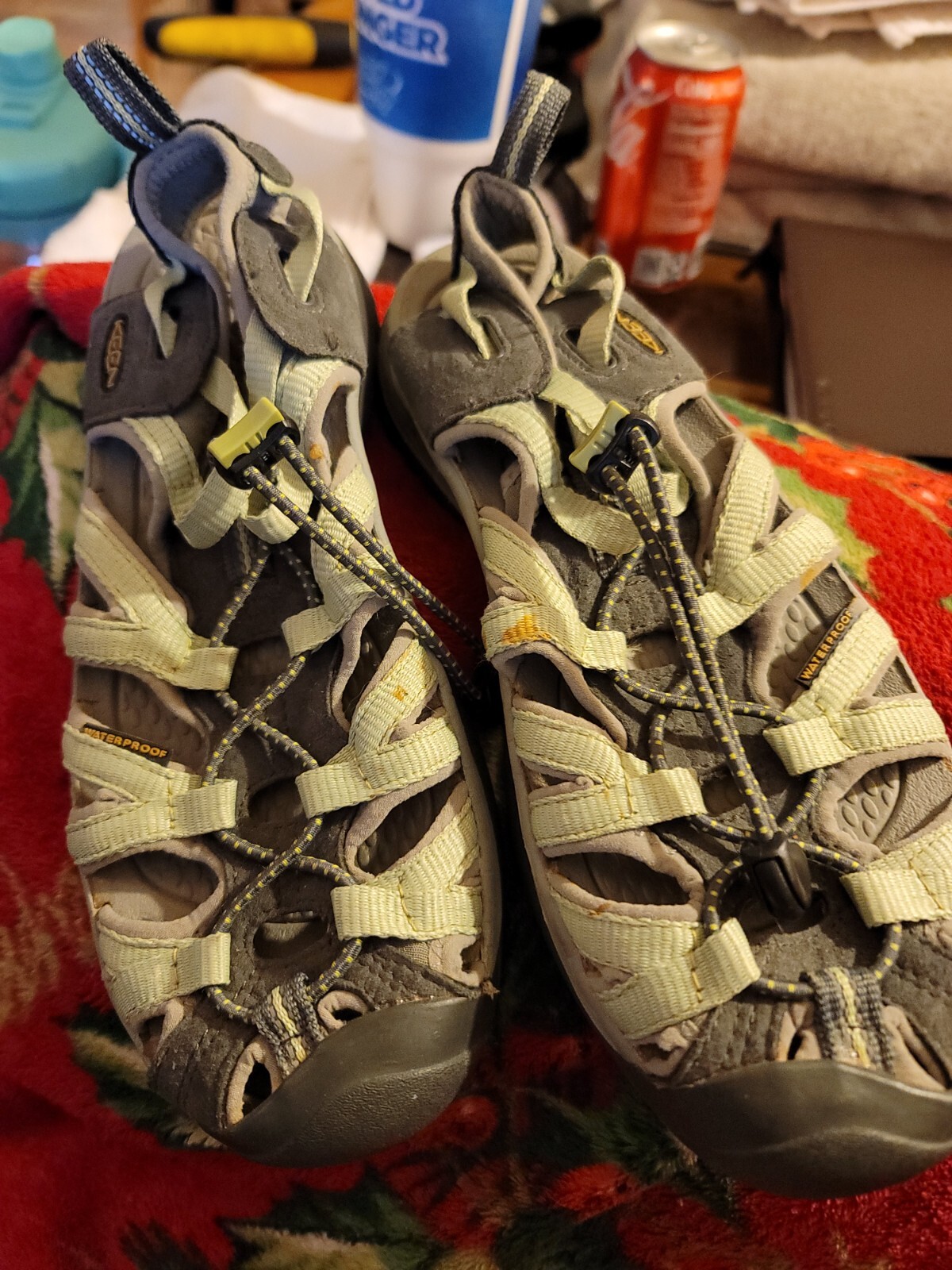 KEEN Womens Whisper Green Trail Hiking Sandals Water Shoes Size 8 EUC