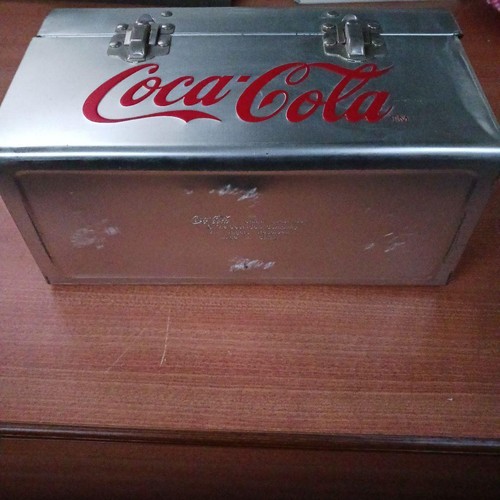 Vintage Coca-Cola Lunch BOX Silver Red Super rare From import Japan - Picture 6 of 12