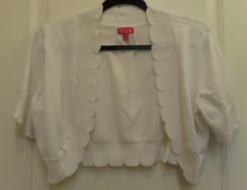 ELLE SHORT SLEEVE SHRUG CARDIGAN WHITE SCALLOP EDGE SIZE LARGE