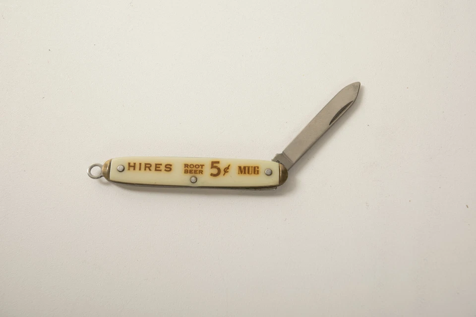 Advertising Pocket Knife (B1C-10) Hires Root Beer (JSF6) 5¢ Mug Colonial - Image 3 of 4