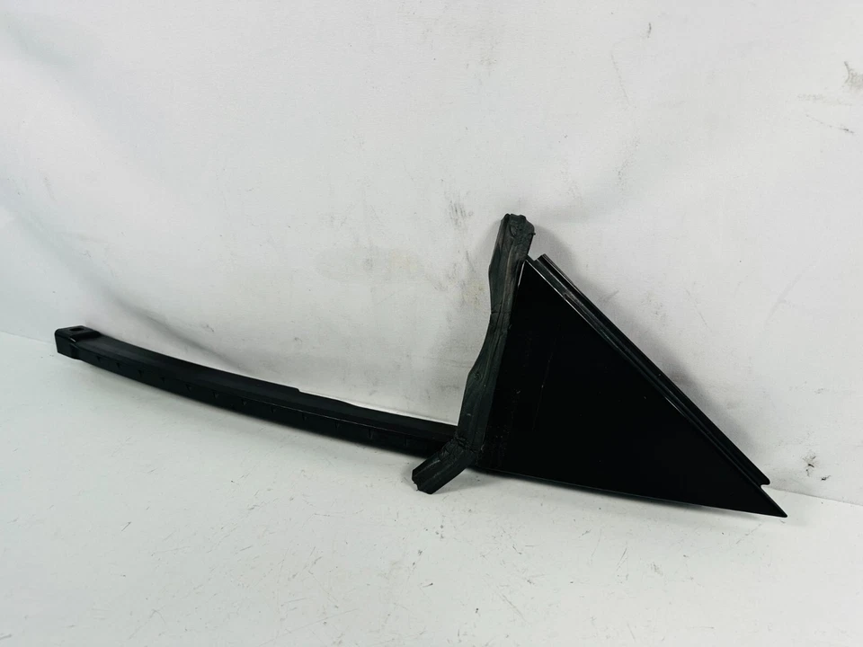 2011-2014 AUDI A8 D4 QUATTRO ЗАДНЯЯ ПРАВАЯ БОКОВАЯ ДВЕРЬ ОКНО УГЛОВОЙ МОЛДИНГ ОТДЕЛКА OEM - Изображение 3 из 4