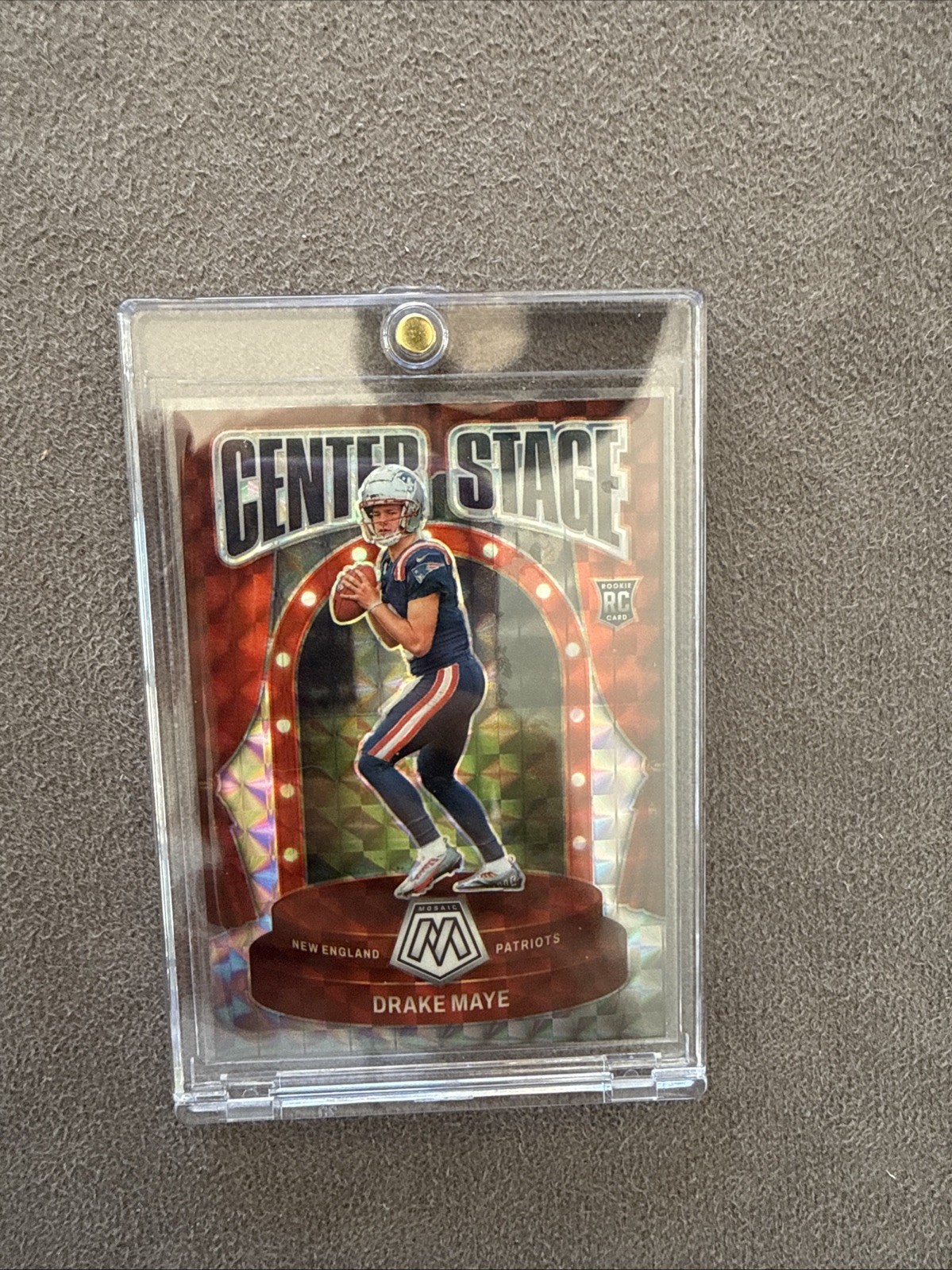 2024 Panini Mosaic - Center Stage Drake Maye #11 Silver Prizm (RC)
