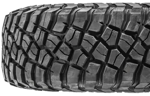1 BFGoodrich Mud Terrain T/A KM3 255/70R16 120/117Q 10 PLY Off-Road Truck Tires - Image 4 of 4