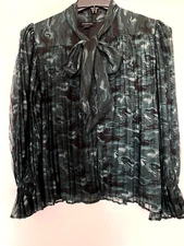 Calligraphie Top Women Shirt M Green Pleated Sheer Fairy Whimsical Romantic Airy