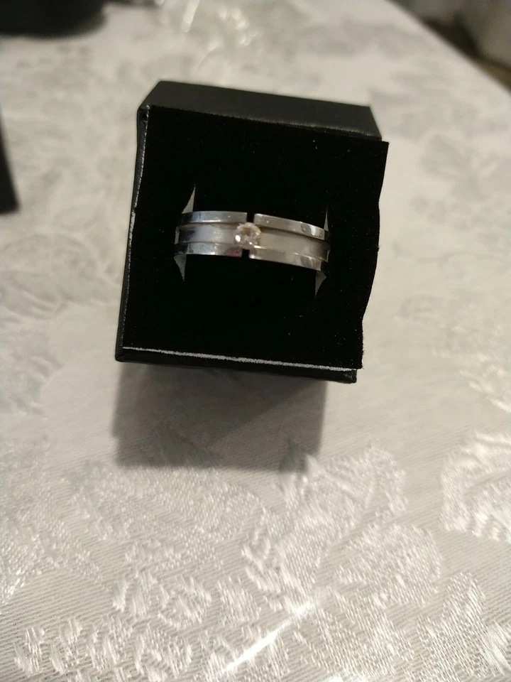 Унисекс группы кольцо с маленький цирконий хирургической стали размер 10,5 - Изображение 2 из 4