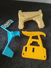 Hot Wheels  Replacement  Part  Set Of 3 