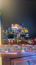 LEGO DC Comics Superheroes: The Batcave 6860 ...