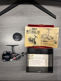 Garcia Mitchell 408 vintage con caja y manual del propietario. Buen estado.