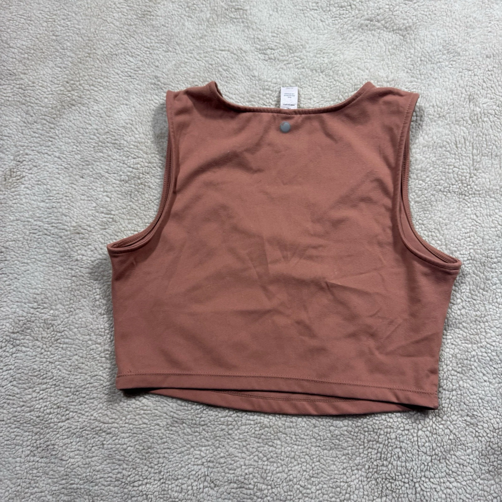 yogalicious sleeveless crop athleisure shirt