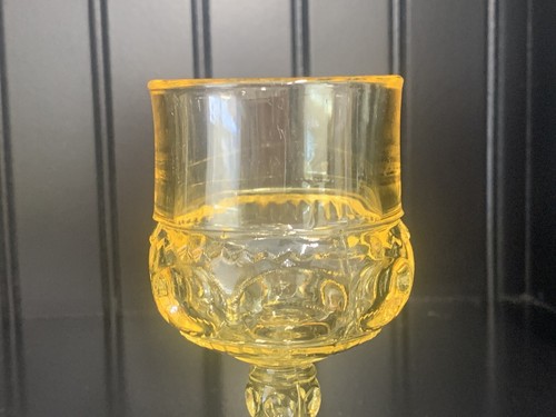 1960’s Indiana Glass Yellow Kings Crown Thumbprint Set Of 4 - Picture 7 of 8