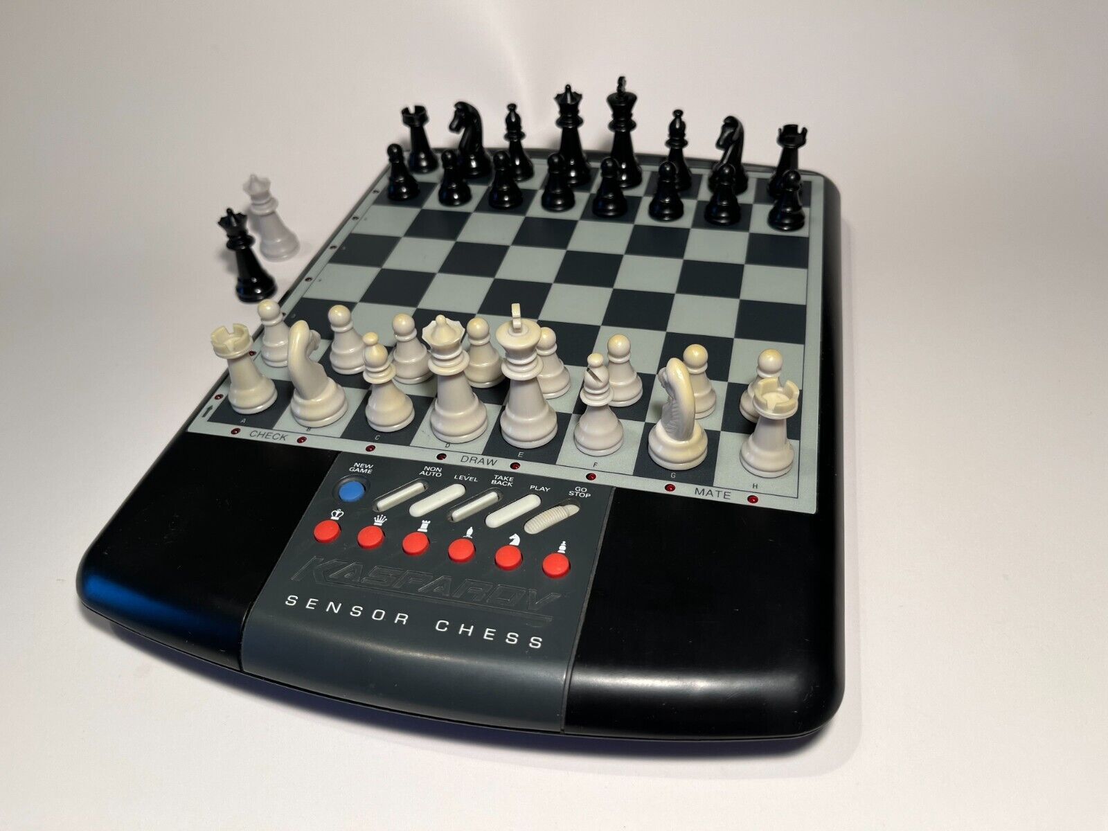 Vintage Kasparov Sensor Chess 165H Board Game by Saitek, Serial