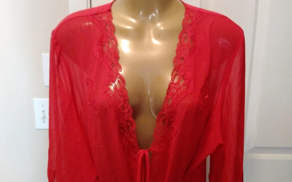 Roupão Longo Feminino Vintage Expressions California Dynasty Tamanho Grande Vermelho Transparente - Imagem 4 de 4