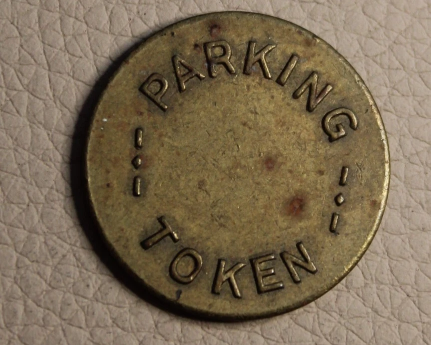 * PARKING TOKEN  SOUTH WATERLOO MEMORIAL HOSPITAL CANADA  #HUA9 - image 4 of 4