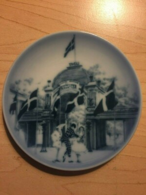 Copenhagen Denmark Wall Plate Peter Heering Liqueur Series Tivoli Main Entrance