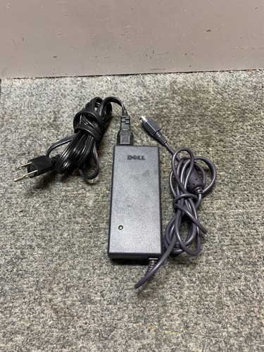 GENUINE DELL AC ADAPTER PA-9 90W LCD 