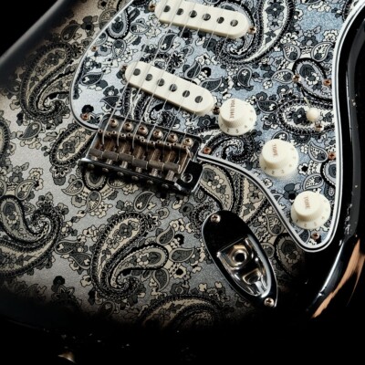 Fender Limited Edition 1968 Paisley Stratocaster Relic Black