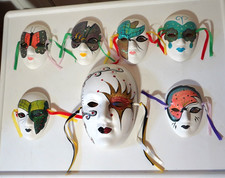 Ceramic Painted Mardi Gras Hanging 6- 4" x3" 1- 7" x4.5 Wall Masks Butterflies