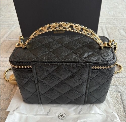 Cosmetic Bag Clutch Novelty VIP Gift Vanity GWP NIB NEW Novelty Japan Rare Ltd