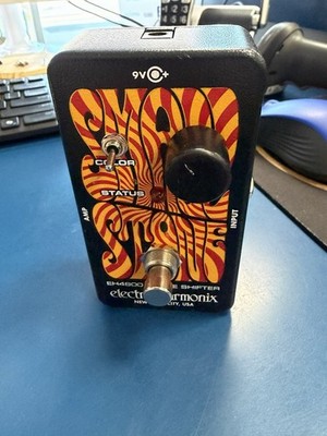 Electro-Harmonix Small Stone Nano analog phase shifter pedal