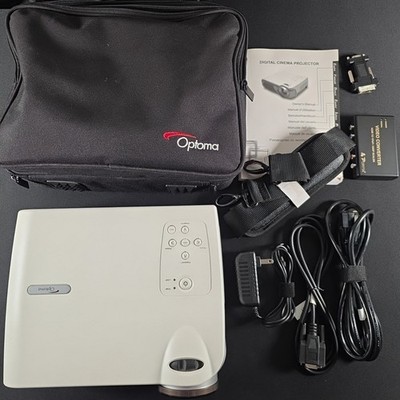 Optoma H31 Home Theater Projector 720p White With Travel Case Cables
