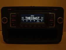 VW RCD 210 AUTORADIO CD MP3  GOLF 5 6 POLO PASSAT TOURAN JETTA T5 EOS + CODE