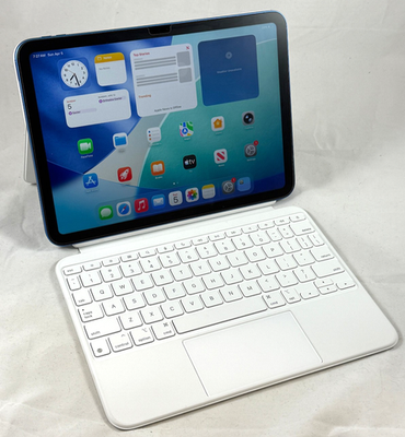 Apple iPad A16 11th Gen. Blue (128GB, WiFi + Apple Magic Keyboard