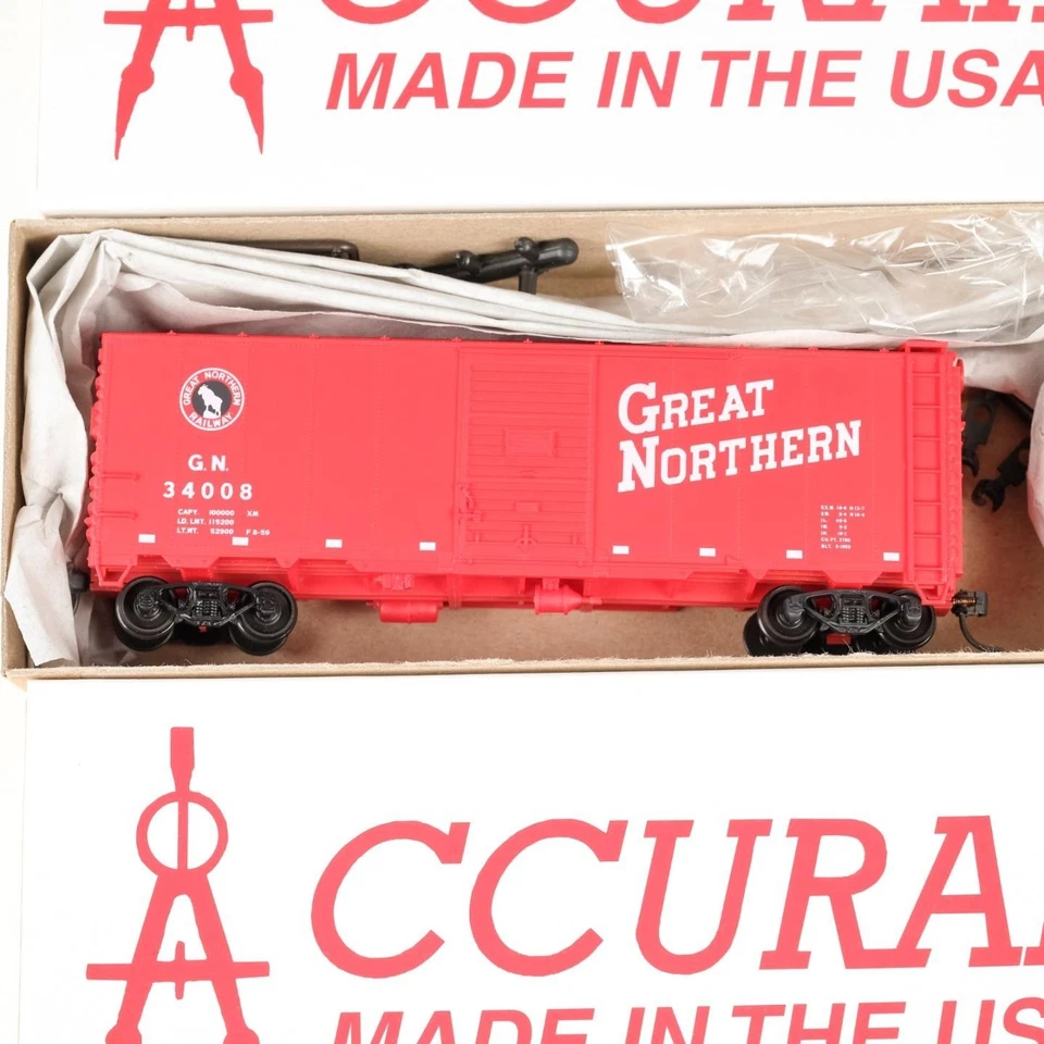Accurail HO Scale Great Northern GN 40' AAR Steel Box Car Kit Built 3-Pack 3352 - Image 3 of 4