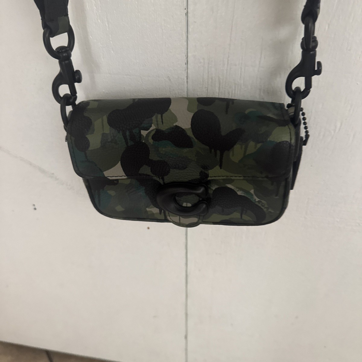 Coach Soft Tabby 18 Camouflage Camo Green Crossbody Camera Bag | eBay Coach Soft Tabby 18 Camouflage Camo Green Crossbody Camera Bag | eBay
