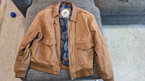 Vintage 1980s Paris Sport Club Faded Genuine Leather