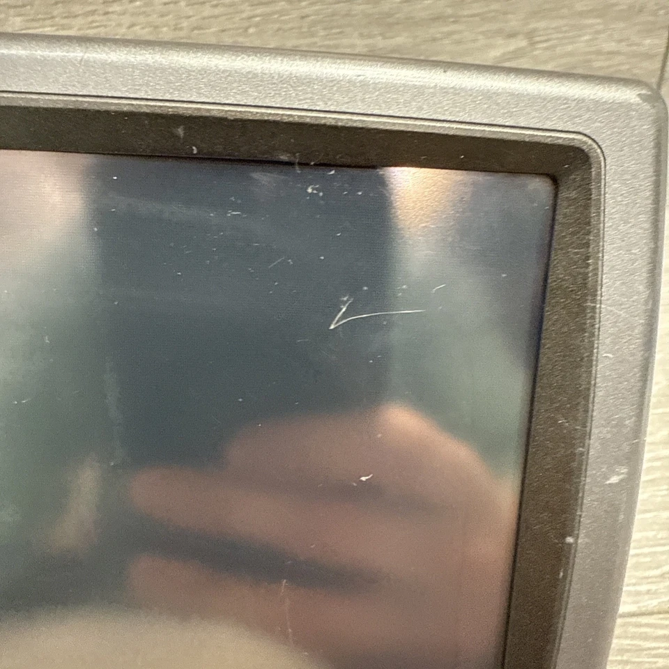 UNTESTED! Garmin StreetPilot 7200 7-Inch Portable GPS Navigator PARTS OR REPAIR - Image 4 of 4