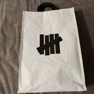 UNDEFEATED White Nylon Tote RARE 