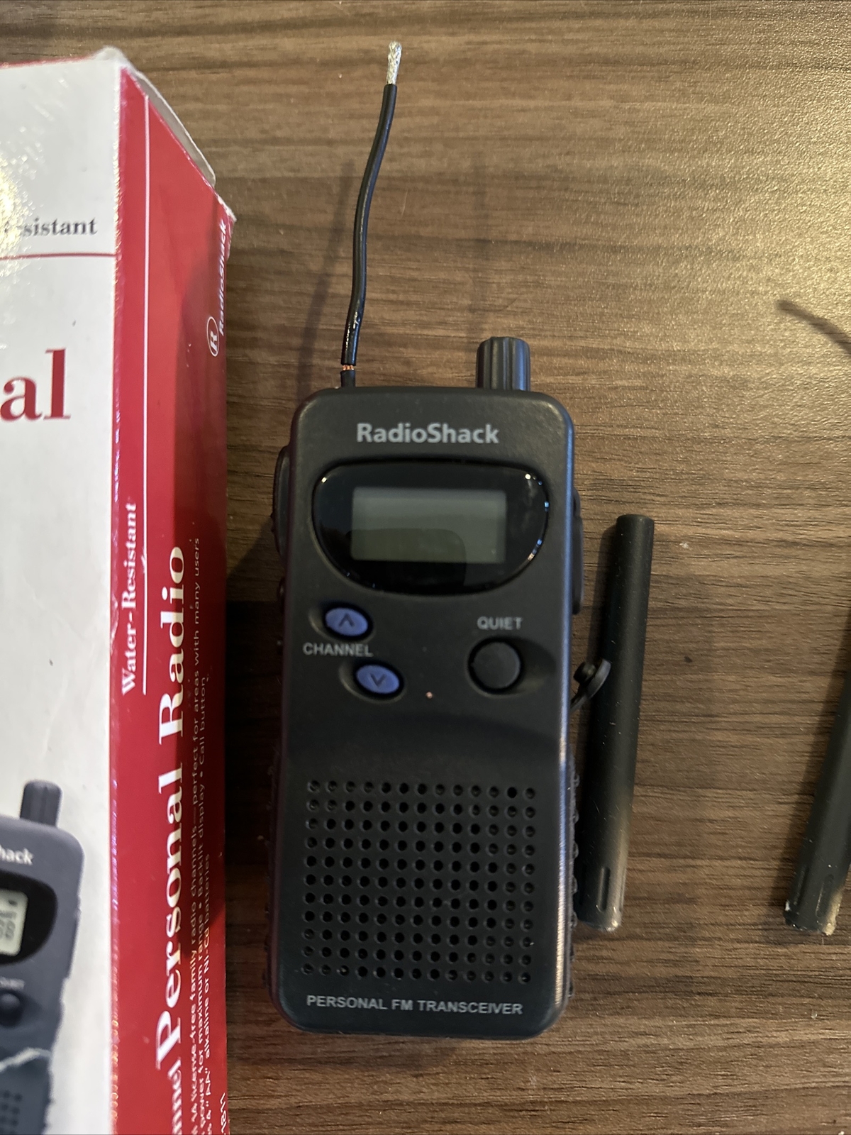 (2) Radio Shack Personal FM Transceivers Walkie Radios 211811 Water