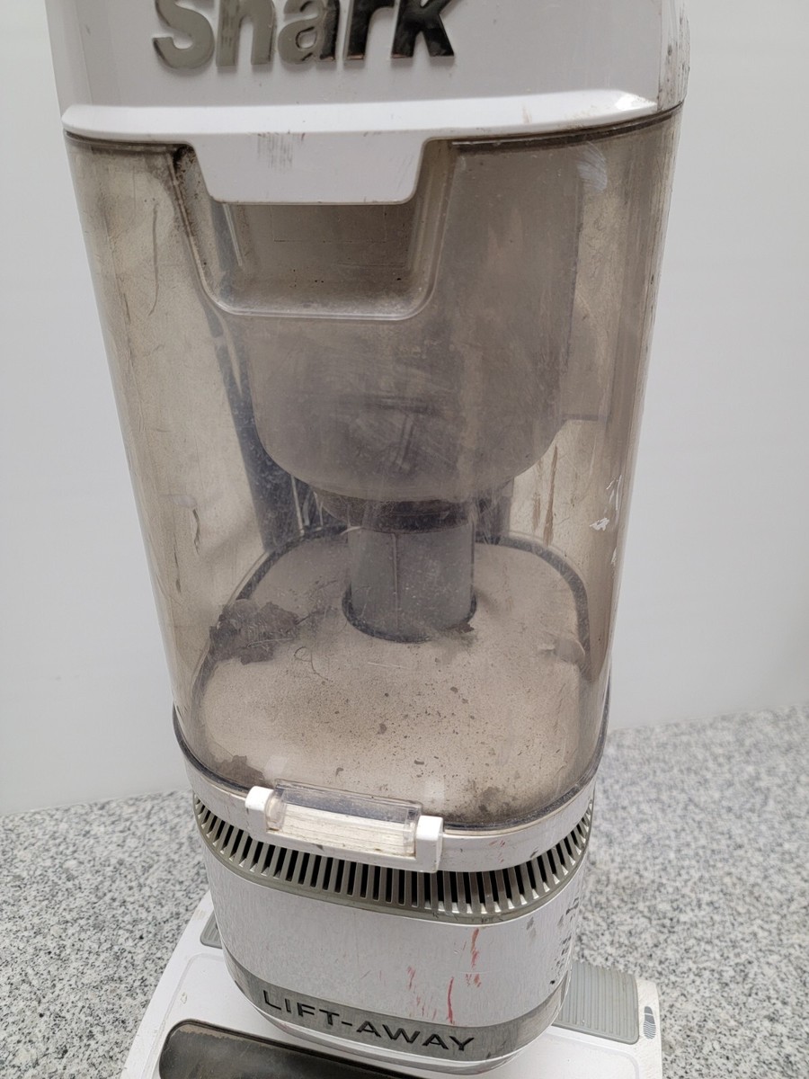 Shark Navigator Lift-Away ADV Upright Vacuum Cleaner - White