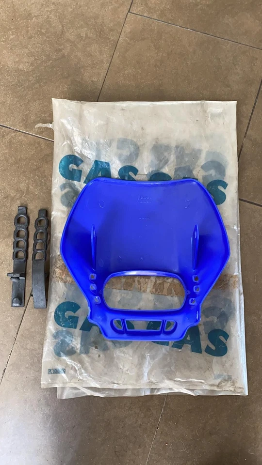 Faro máscara HEBO GAS GAS EC 125 200 250 300 SM 1999-2004 N.O.S Foto 2 de 3