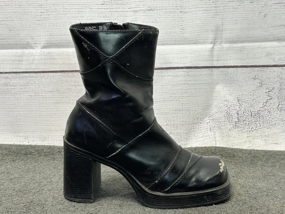 BOTINES DE COLECCIÓN DESGASTADOS LADO ESTE INFERIOR NEGROS TACÓN GRUESO MUJER TALLA 7.5 Foto 2 de 4