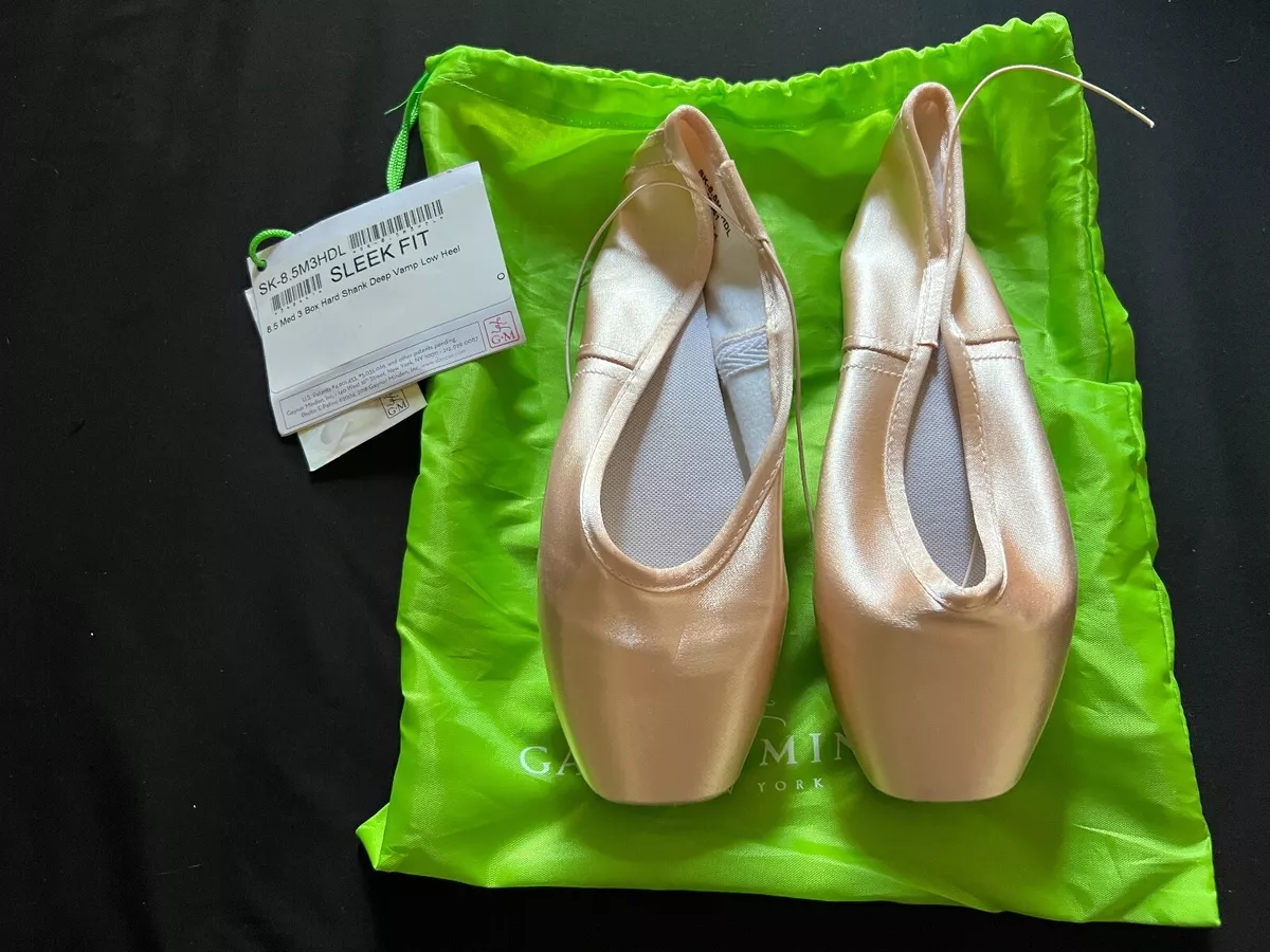 GAYNOR MINDEN Sleek Fit Pointe Shoe 8.5 Med 3 Box Hard Shank Deep