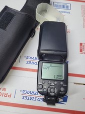 TRIOPO TR-988 E-TTL  I-TTL AF Speedlite TTL Flash for Canon or Nikon, used