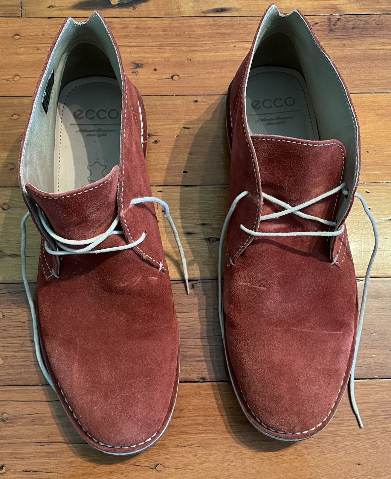 Ecco Mens Red Suede leather shoes image 3